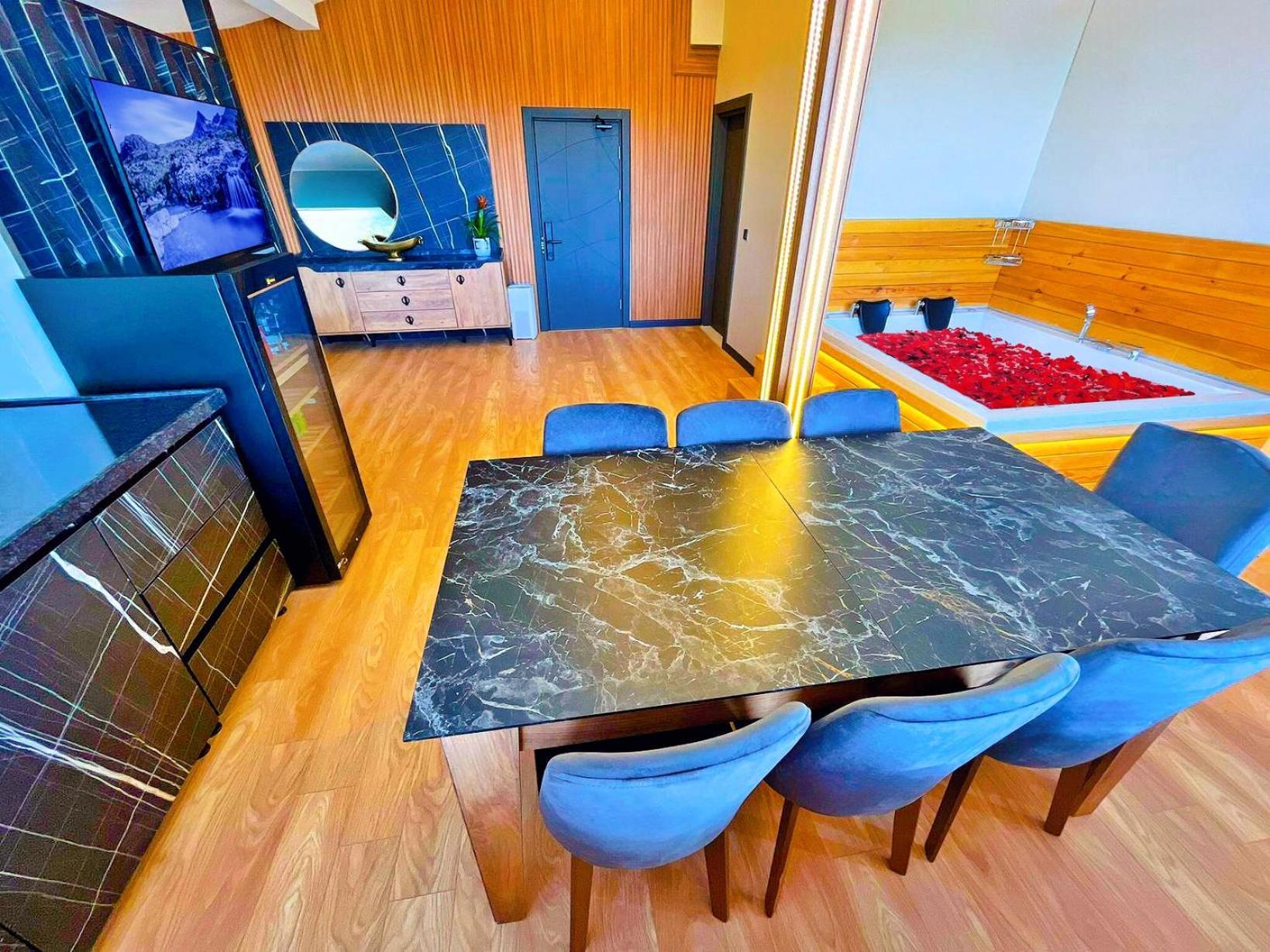 1314 Suite Hotel Istanbul Arnavutkoy Bagian luar foto