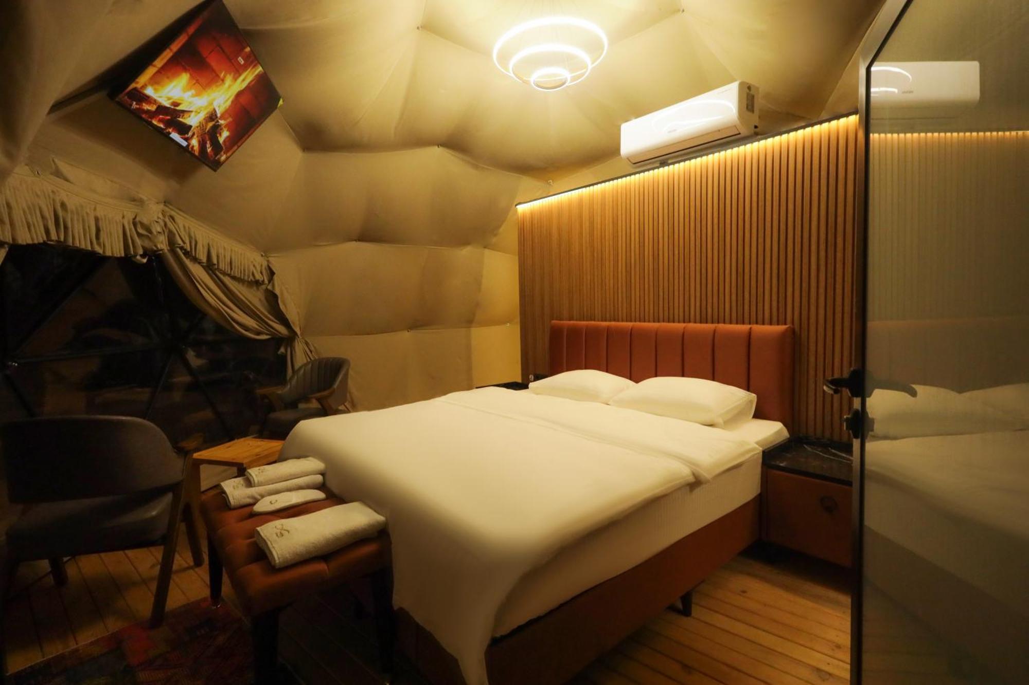 1314 Suite Hotel Istanbul Arnavutkoy Bagian luar foto
